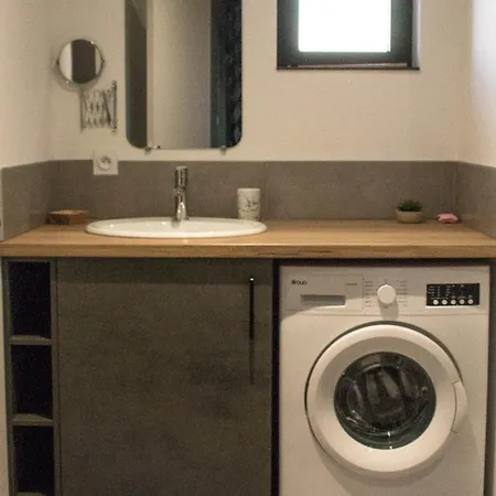 - Quartier Ancien Apartment